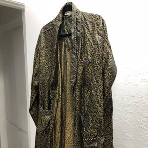 Black and Gold Silk Kimono